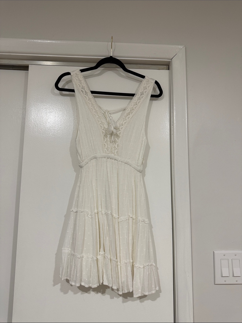 Ocean Drive Cream Lace-Trim Sleeveless Mini Dress Size Small
